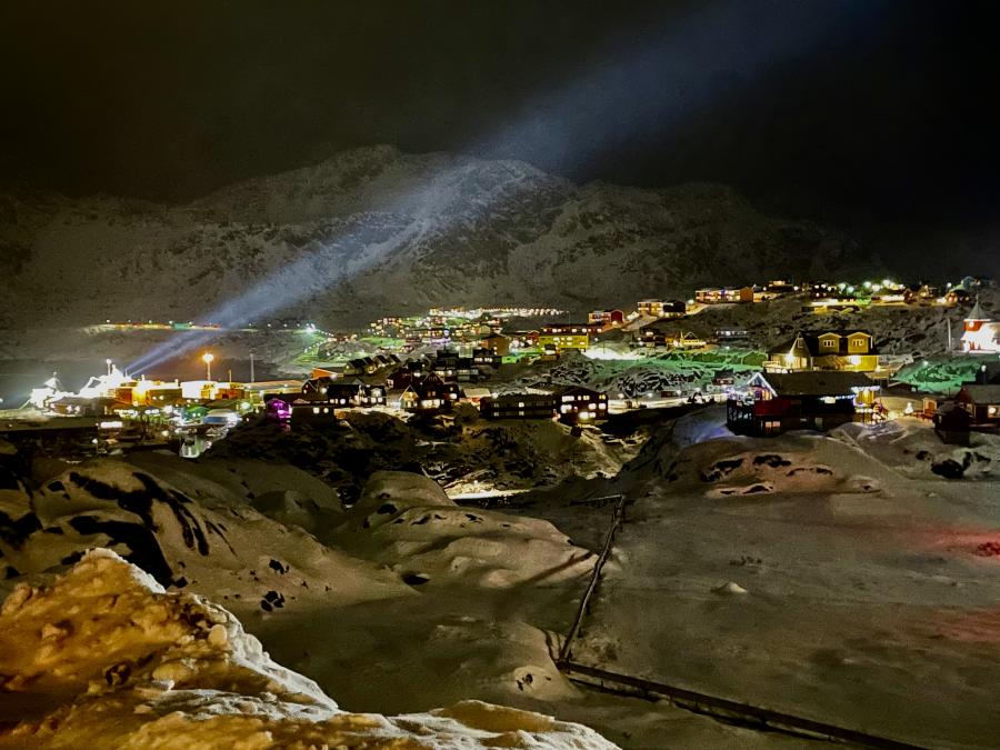 Tuapannguaninngaanniik talittarfiup tungaanut. Sisimiut, decembarip 6-at 2021