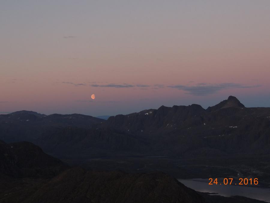 Måneskin Nasaasaaq i Sisimiut