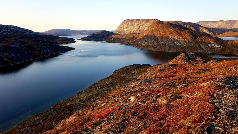 Nuussuarmit avannamut isikkivik