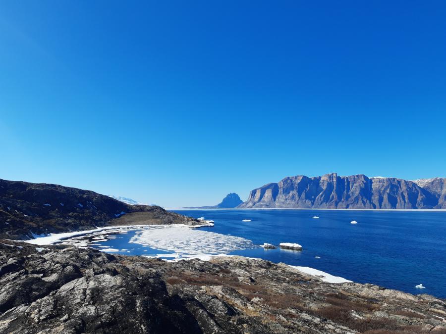 Uummannap tungaanut isikkivik. Uummannap Kangerluani, juunip 5-at 2022