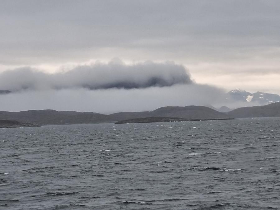 Anorersuaq takkunnerani qaqarsuaq putsumik pooriasaarami kusanaq