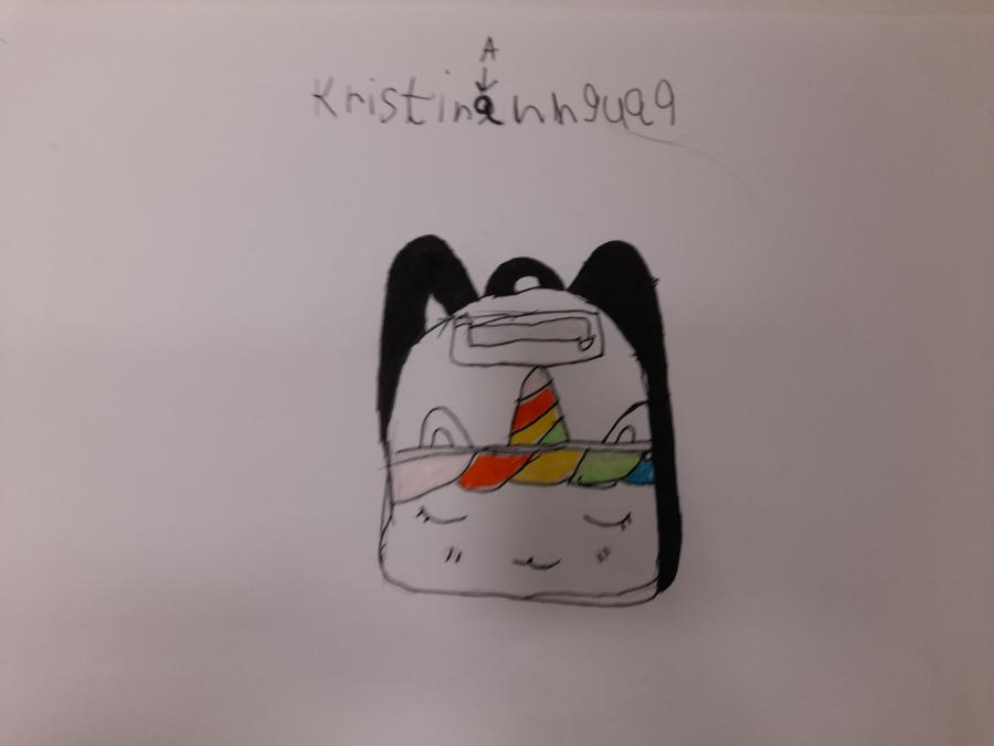 Kristinannguaq Mølgaard 9 år titartangaa, atuagaasivittaarerusullungu nammineq isumassarsiani atorlugu takorluugaa.