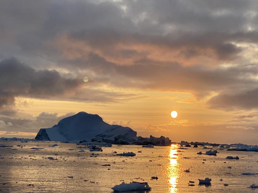 6 Sept. 20 Solnedgang Ilulissat