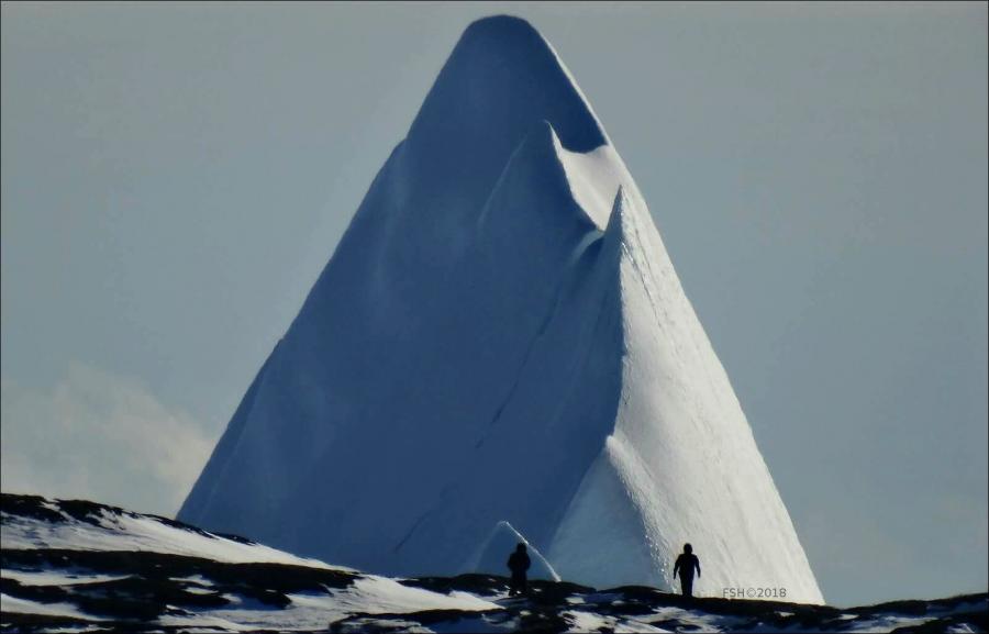Ilulissat taavalu nunarsuarmi "Toblerone" anginerpaaq