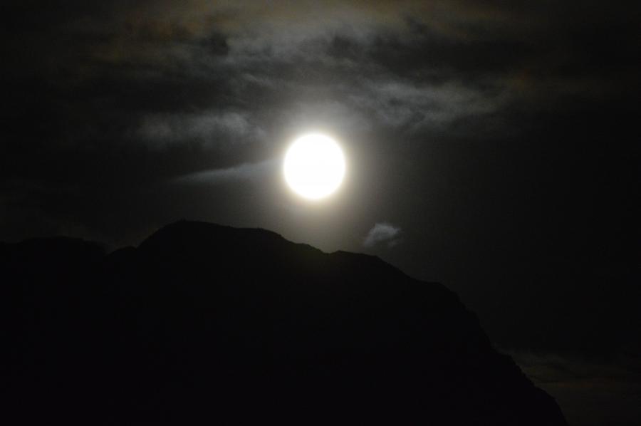 Supermoon, Qaammat nunarsuarmut qanillivataaqqasoq