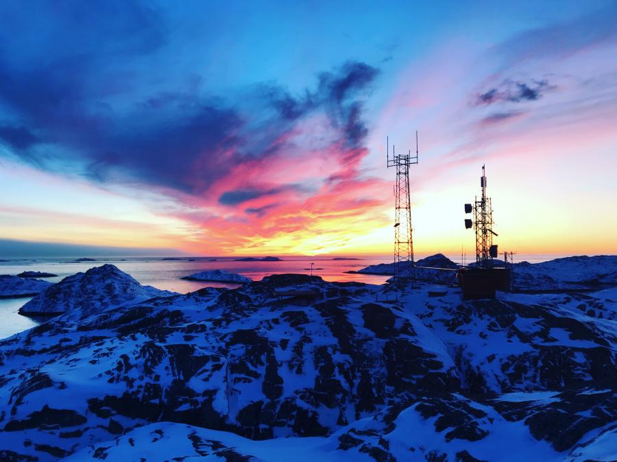 Efterårssolen står lavt, Paamiut 19. november 2017