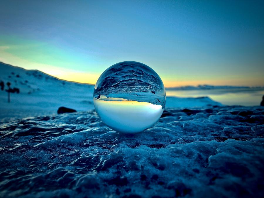 LensBall Qinngutsinni. Nuuk, januaarip 21-at 2021