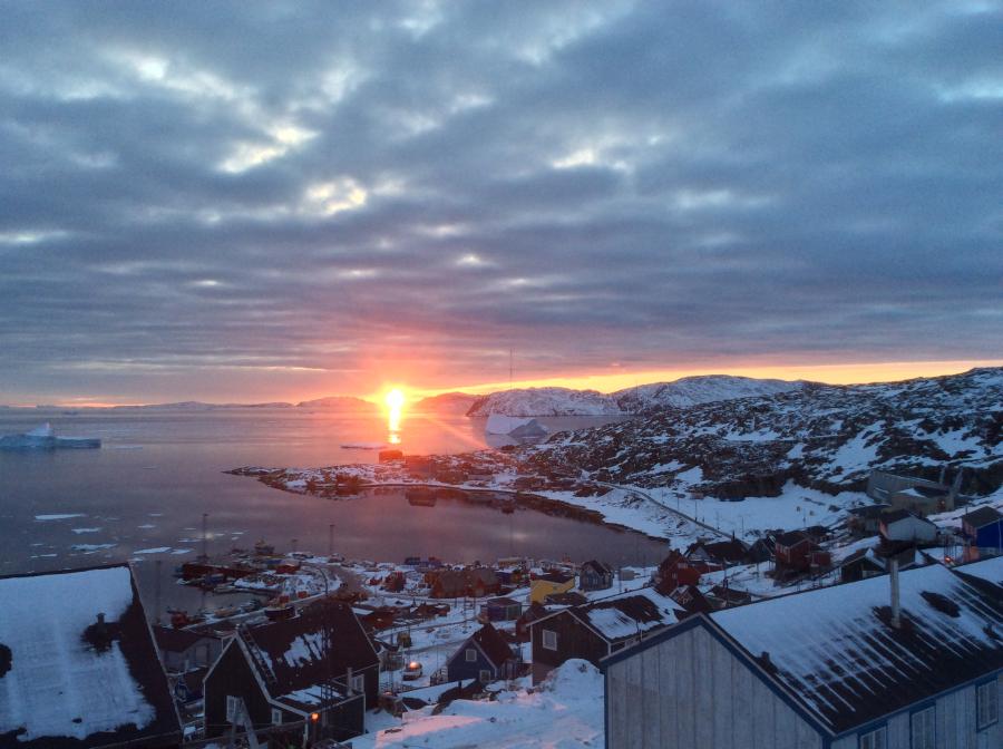 Upernavimmi seqineq tarrissaarpoq