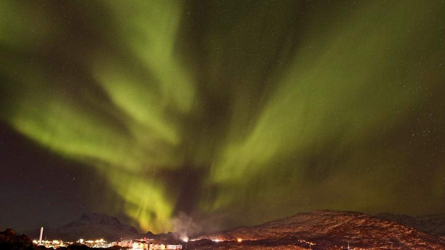 Arsarnerit - Nuuk - Sermitsiaq...