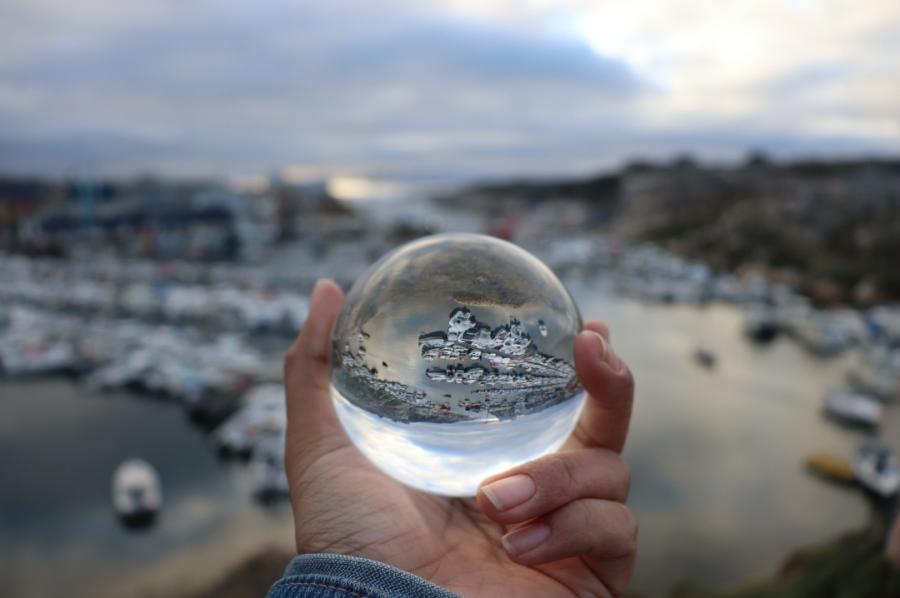 Lensball