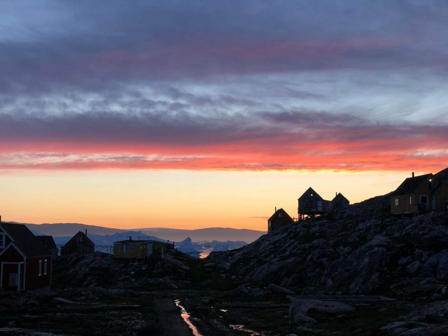 Sermilik unnuaq iluliarasaaq qilak aappillerluni. Tiilerilaaq, juulip 13-at 2022