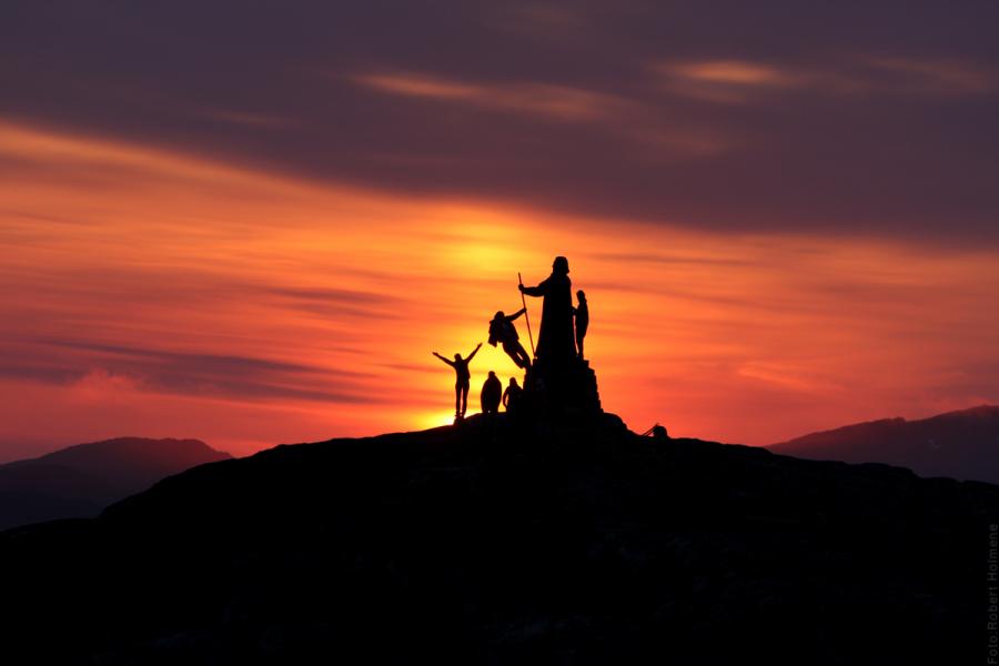 Sunset in Nuuk by the statue of Hans Egede